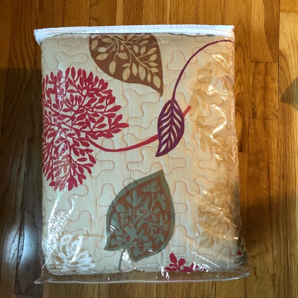 ๐ Autumn Colors Queen Quilt Set ๐ - Picture 2 of 9